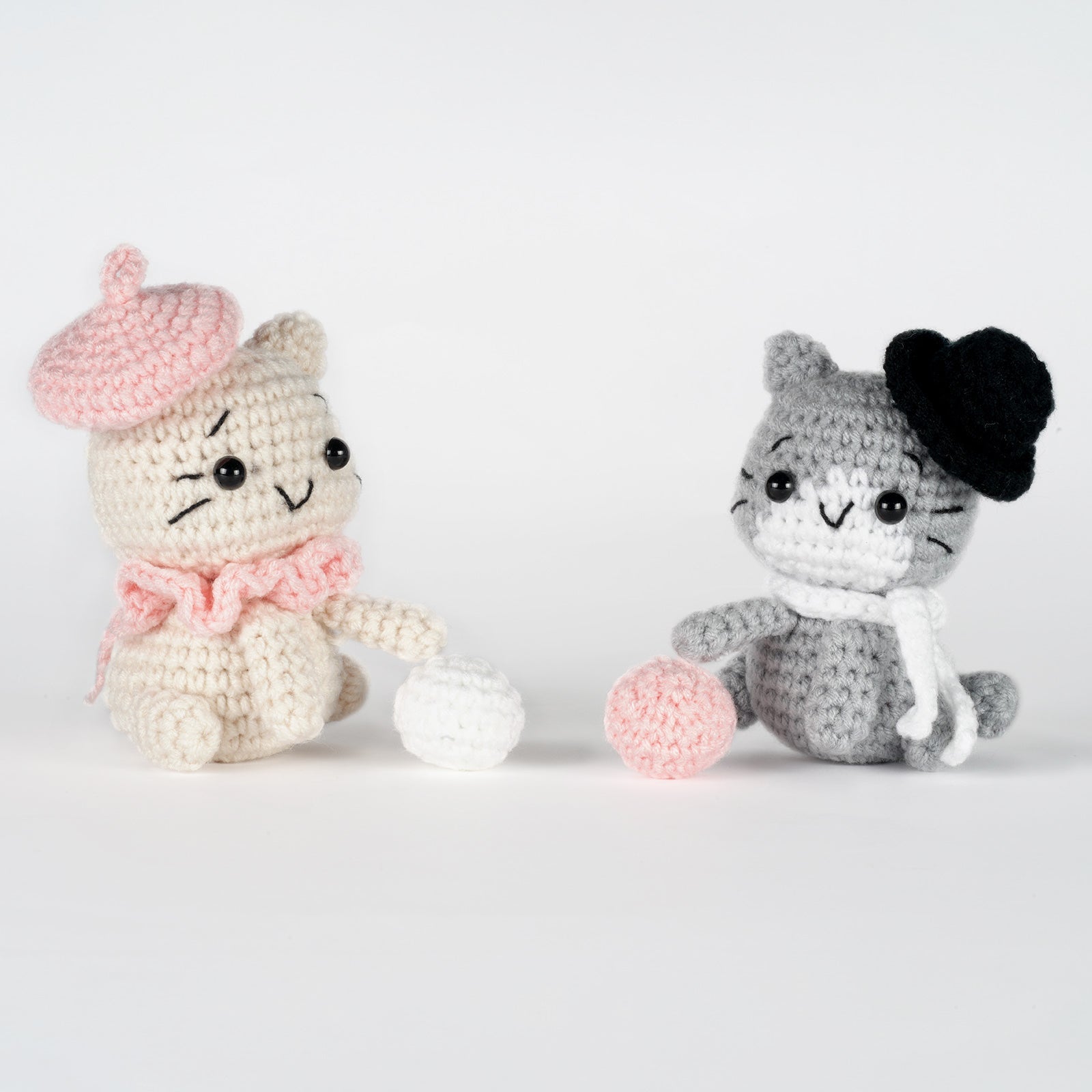 Cats Amigurumi DIY Crochet Kit Wizardi F07N8-M123 Wizardi