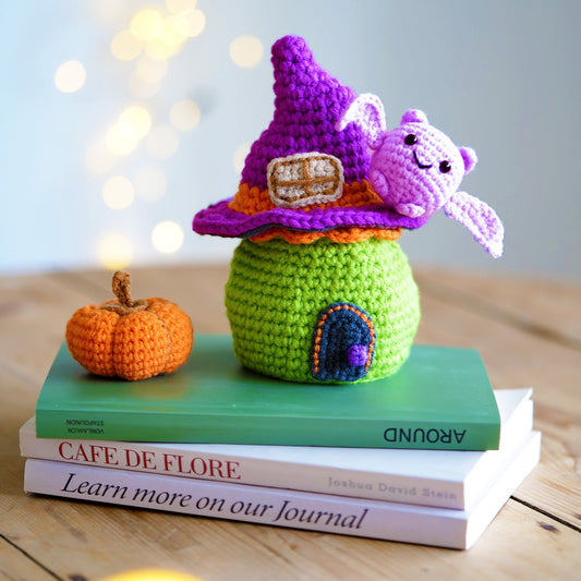 Little Witch House with Bat. Halloween Amigurumi DIY Crochet Kit Wizardi F07N8-M103 Wizardi