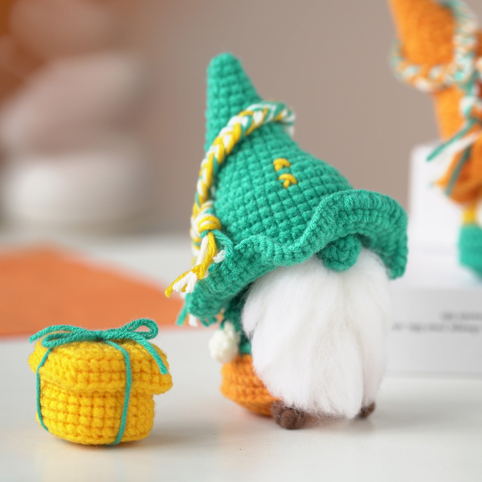 Gnomes Amigurumi DIY Crochet Kit Wizardi F07N8-M163 Wizardi