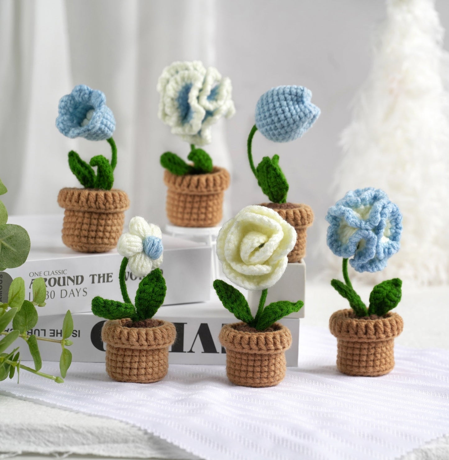 Blue and White Flowers. Potted Flower Amigurumi DIY Crochet Kit Wizardi F07N8-M20 Wizardi