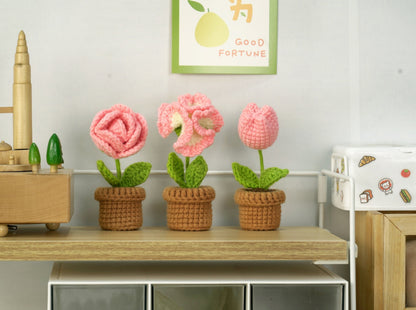 Pink and White Flowers. Potted Flower Amigurumi DIY Crochet Kit Wizardi F07N8-M23 Wizardi