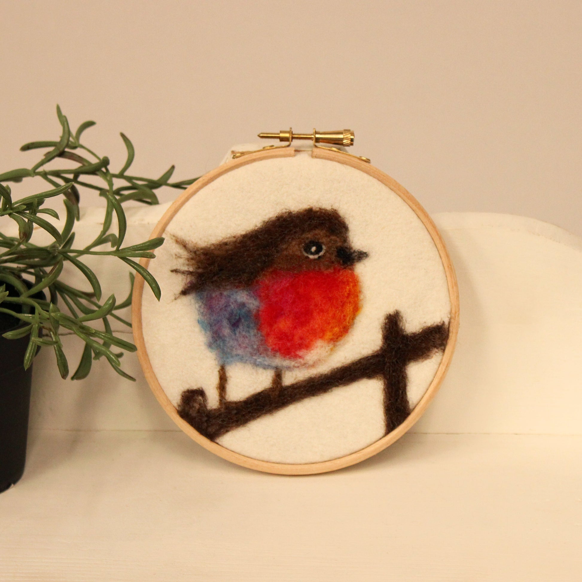 Felting Kit - Robin Hoop Picture Needle Felt Kit The Makerss