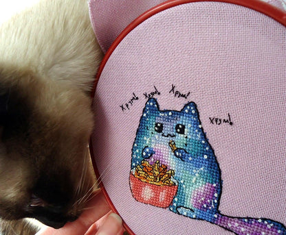 Crunch-crunch - PDF Cross Stitch Pattern Alyona Savchenko